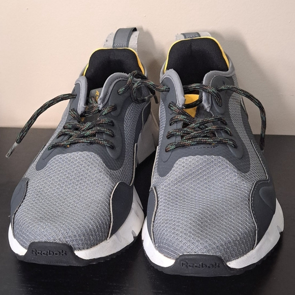 Reebok Zig Dynamica Running Shoes Big Kids 5.5 or Women's 7.5 24cm - Picture 3 of 17